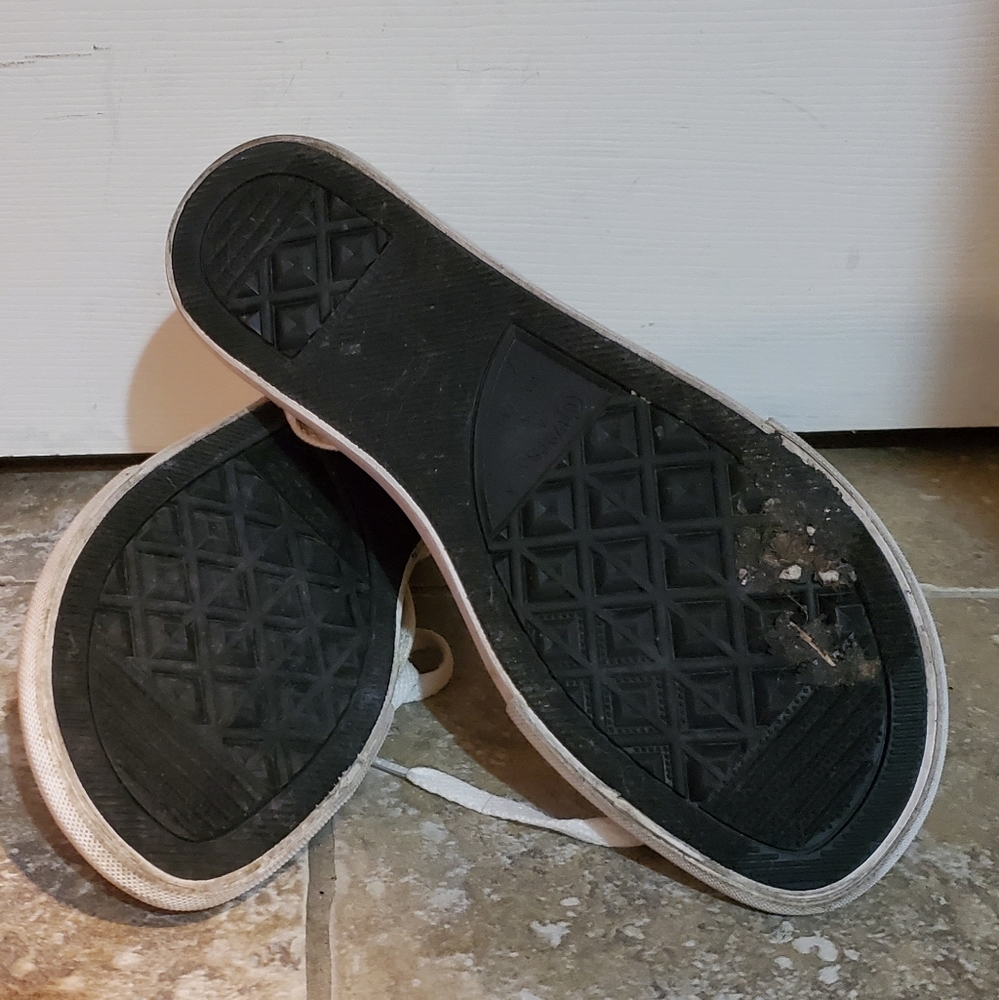 Sandals - Picture 2 of 5
